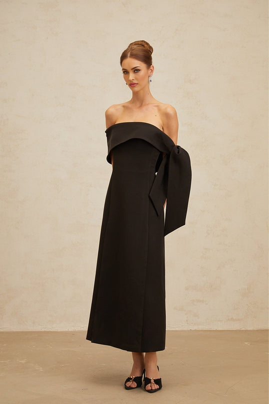 Black off the shoulder maxi dress with self-tie bowknot and side slit