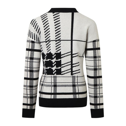 Jane wearing Black Plaid Cardigan Sweater V-Neckline Full Sleeves Trendy Pattern Breathable Anti-Pilling Shrink-Resistant Comfortable Style Fall Streetwear Casual Outings Versatile Knit Must-Have Fashion-Forward Women