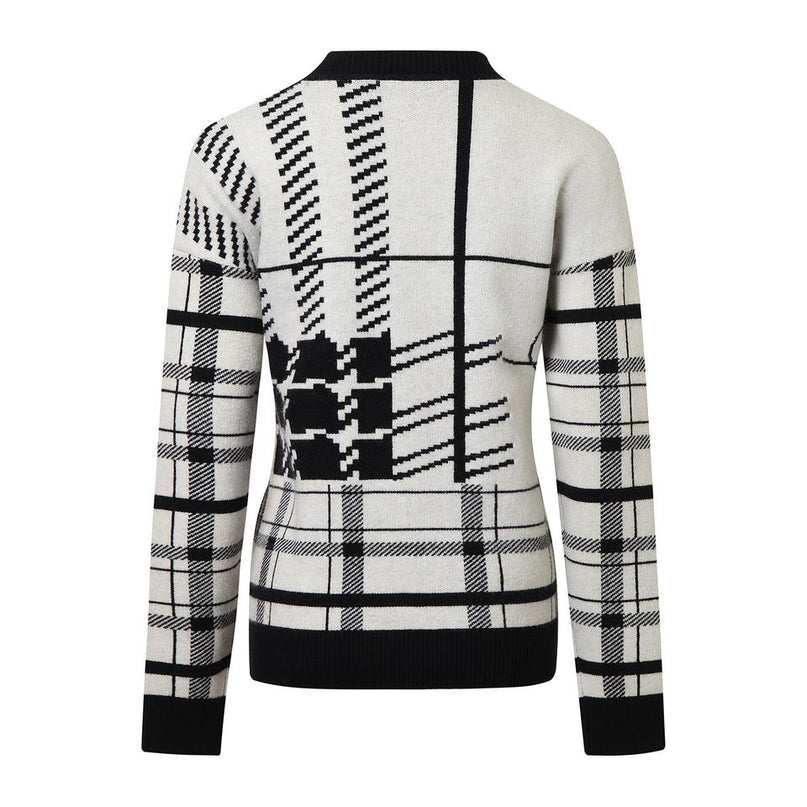 Jane wearing Black Plaid Cardigan Sweater V-Neckline Full Sleeves Trendy Pattern Breathable Anti-Pilling Shrink-Resistant Comfortable Style Fall Streetwear Casual Outings Versatile Knit Must-Have Fashion-Forward Women