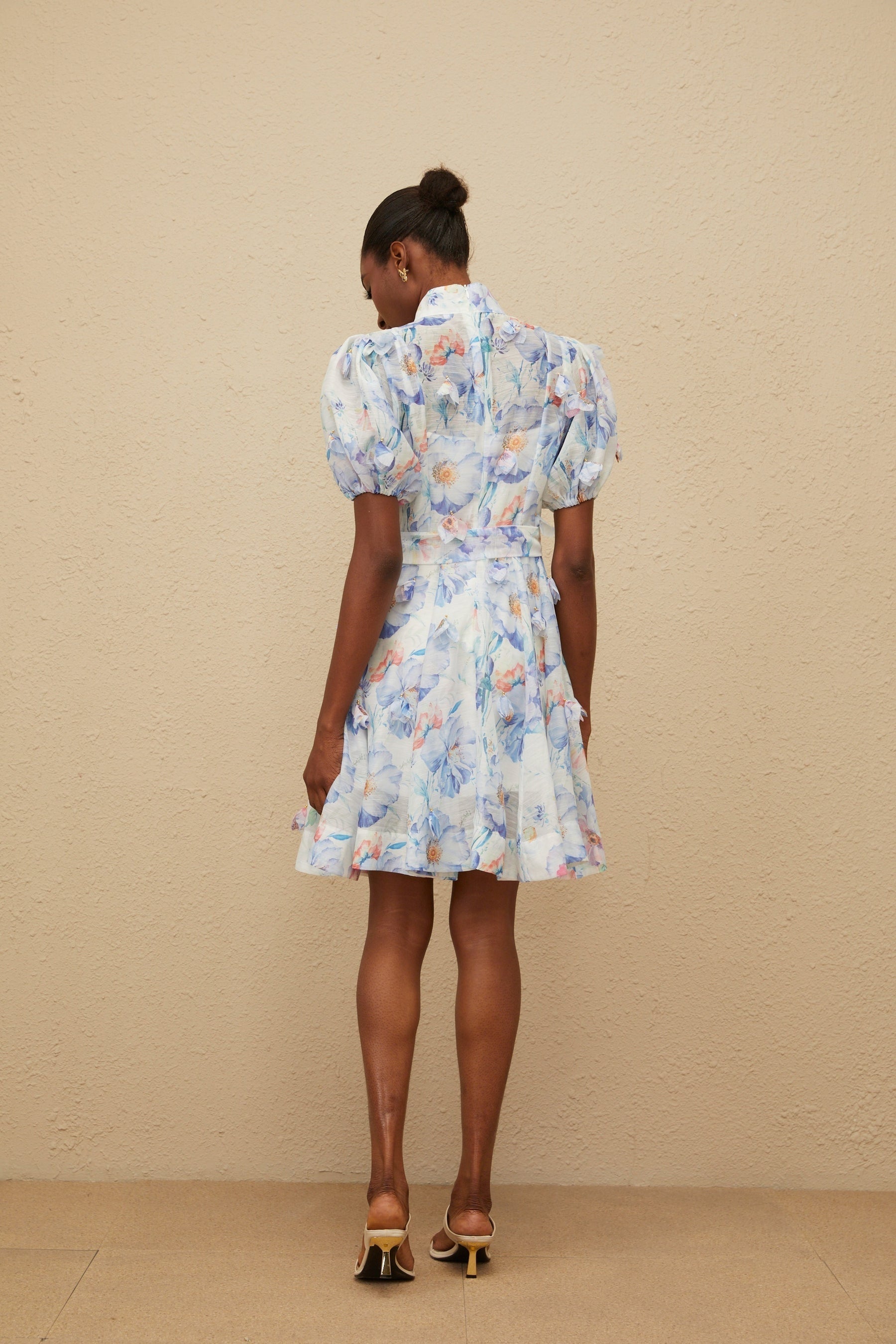 Blue Floral Print Puff Sleeve Mini Dress with Tied Waist and 3D-Petal Detailing
