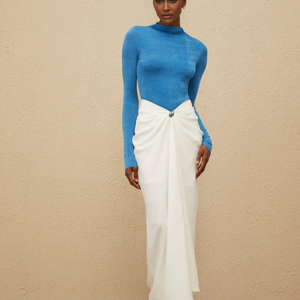 Blue turtleneck bodysuit with long sleeves and rear zip fastening made of 95% Terylene fiber and 5% Spandex