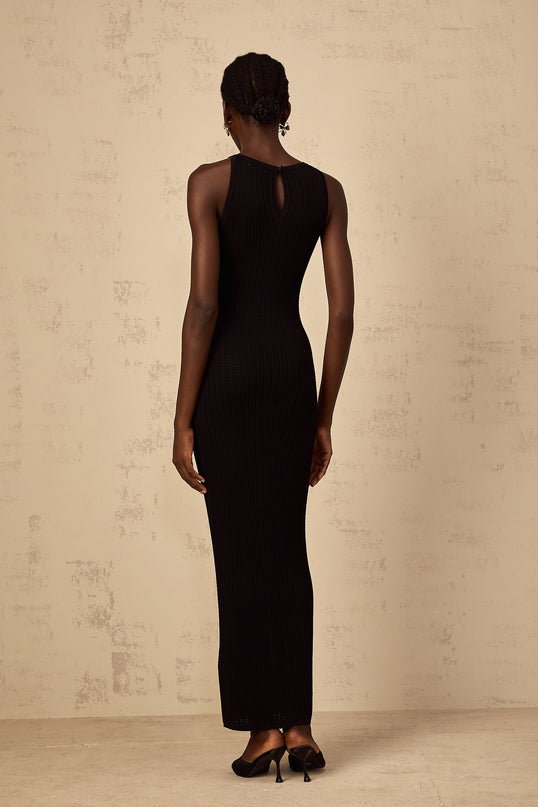 Bonnie Black Ribbed Knit Maxi Dress with Sleeveless Design and Round Neck