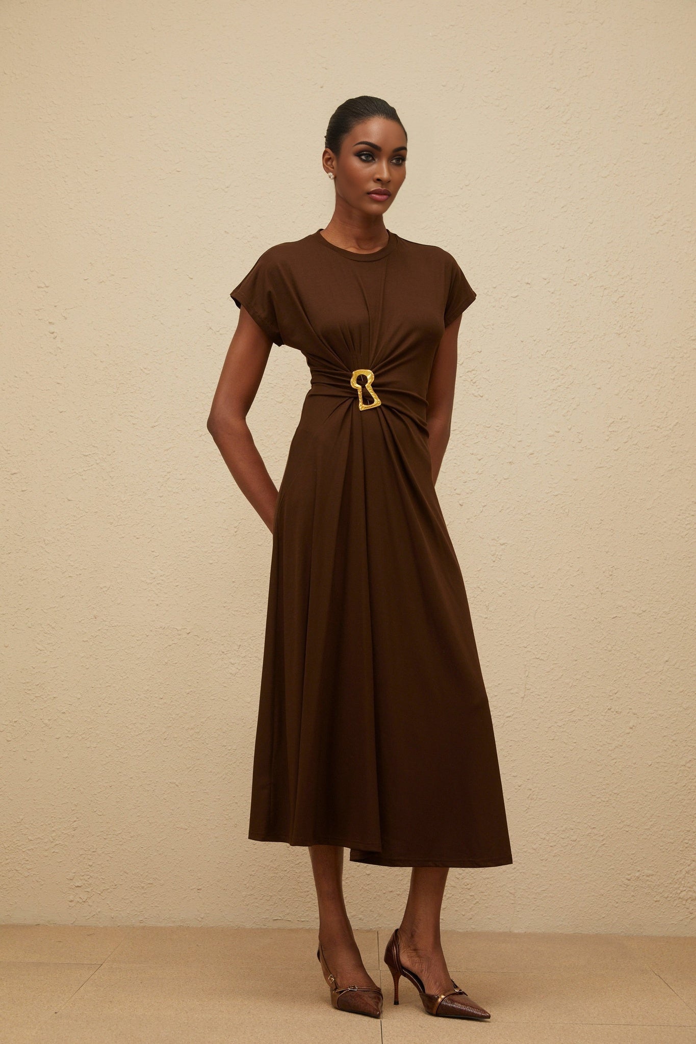 Brown Cap Sleeve Midi Dress with Keyhole Pin and Fitted Waistline