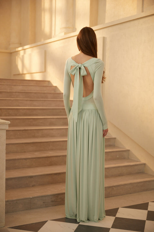 Campagne Green OpenBack Shirred Maxi Dress