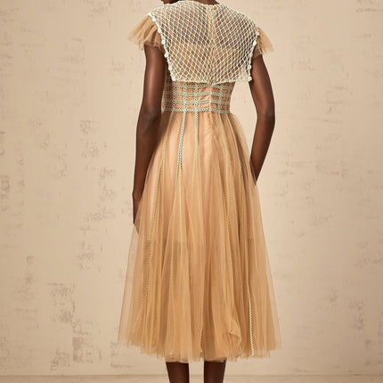 Catherine Elegant V Neck Lace Paneling Midi Dress in Neutrals