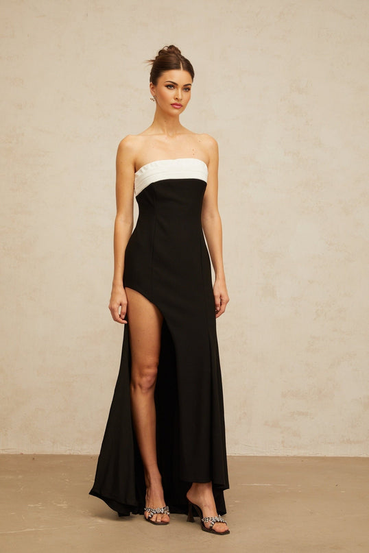 Chiara Black Color-Block Maxi Dress Terylene Fiber Off-Shoulder Side Slit Flared Hem Cinched Waist Rear Zip Fastening