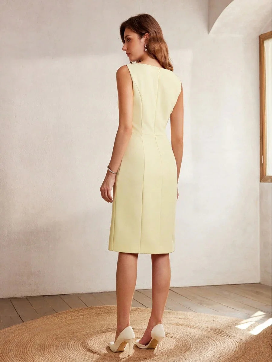 Classy CLASSY RHINESTONE DETAIL FITTED DRESS