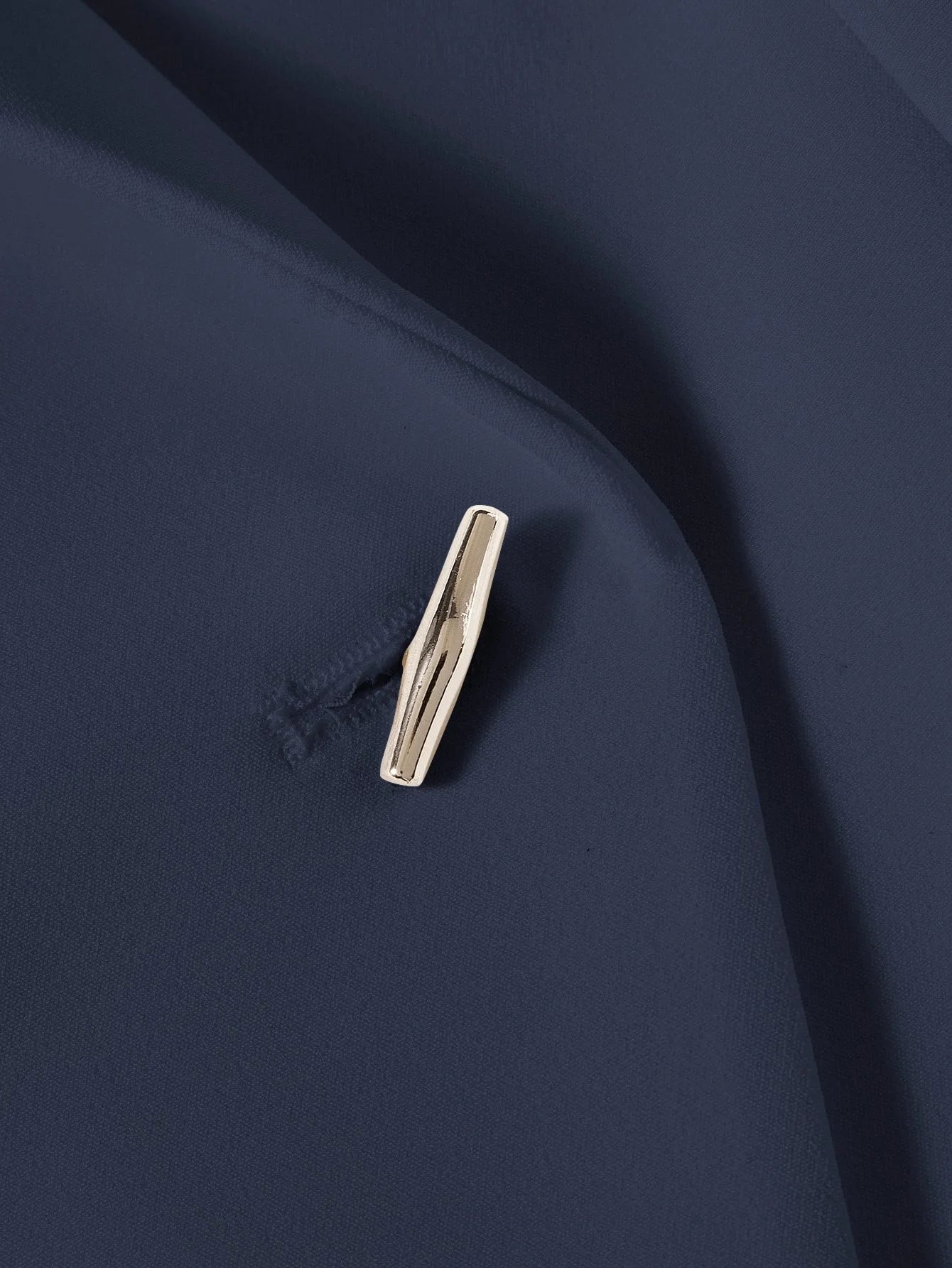 Classy STRUCTURED SINGLE BUTTON BLAZERBUSINESS CASUAL WOMAN