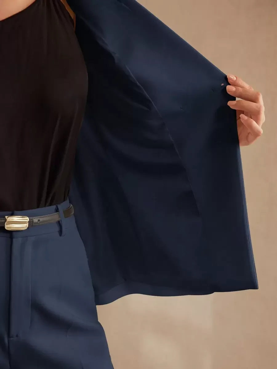 Classy STRUCTURED SINGLE BUTTON BLAZERBUSINESS CASUAL WOMAN