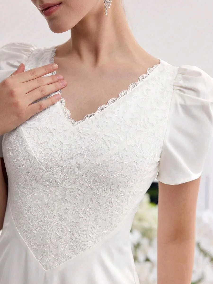 CONTRAST LACE ZIPPER DRESS