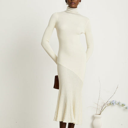Costanza White Knitted Pleated Midi Dress