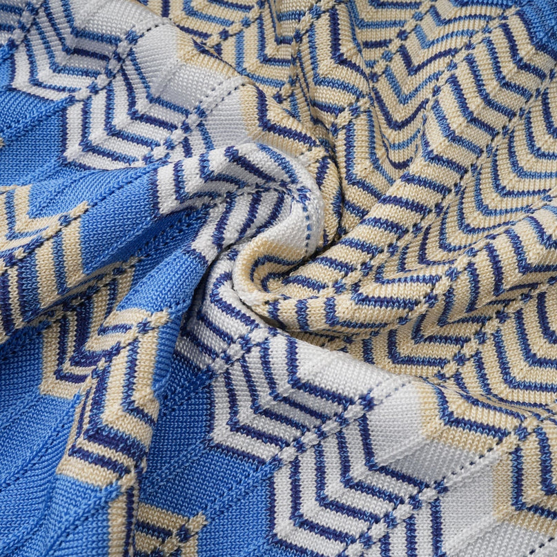 Daniela blue zigzagdesign knit top  skirt matching set