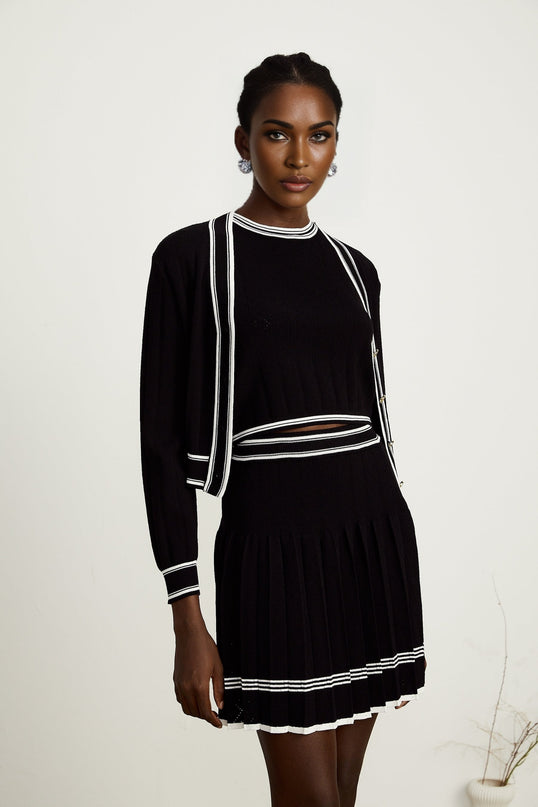 Daphné contrasttrim cardigan  vest top  skirt matching set