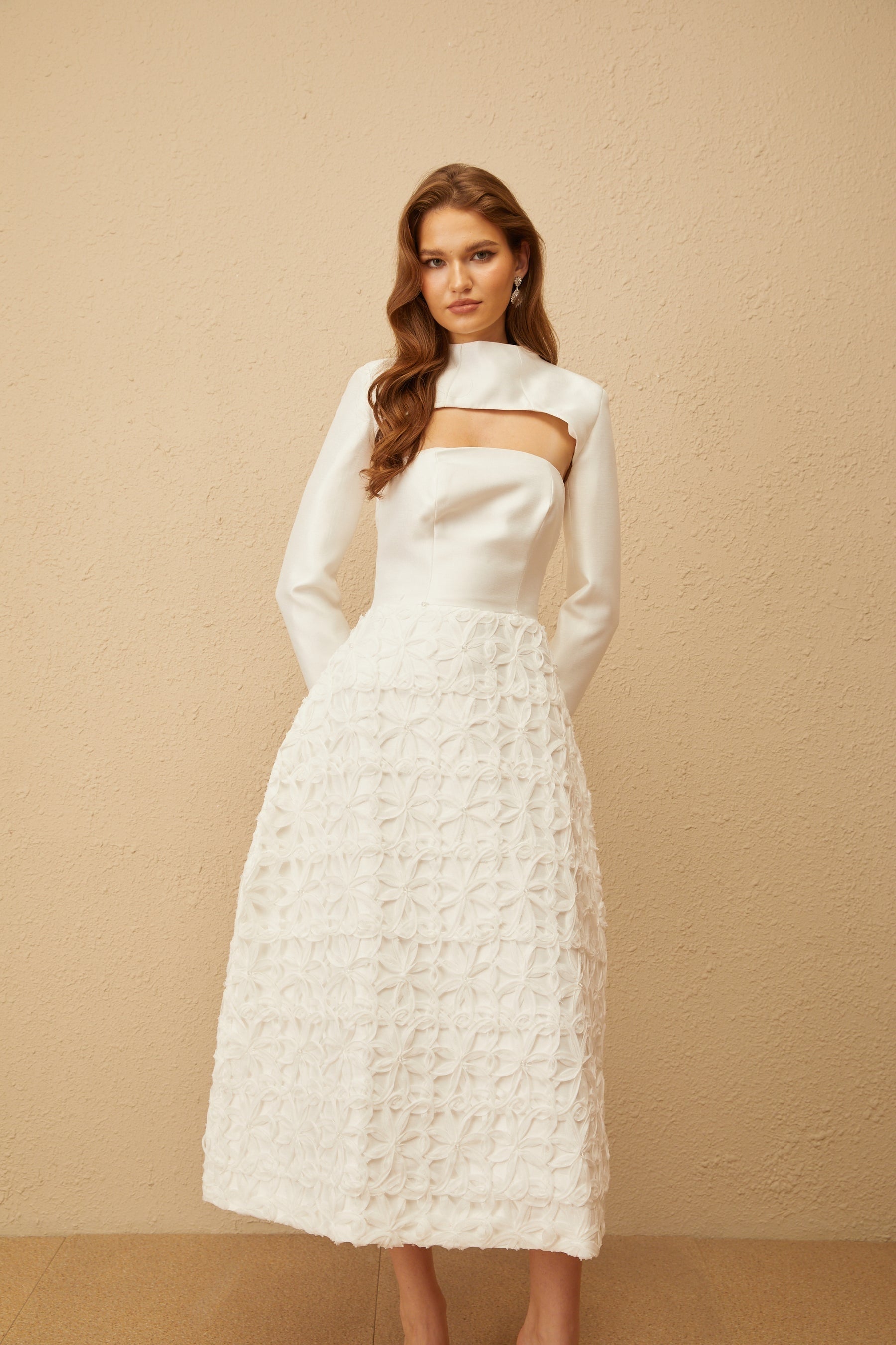 Dulcie White Floral Jacquard Shawl  Dress Set