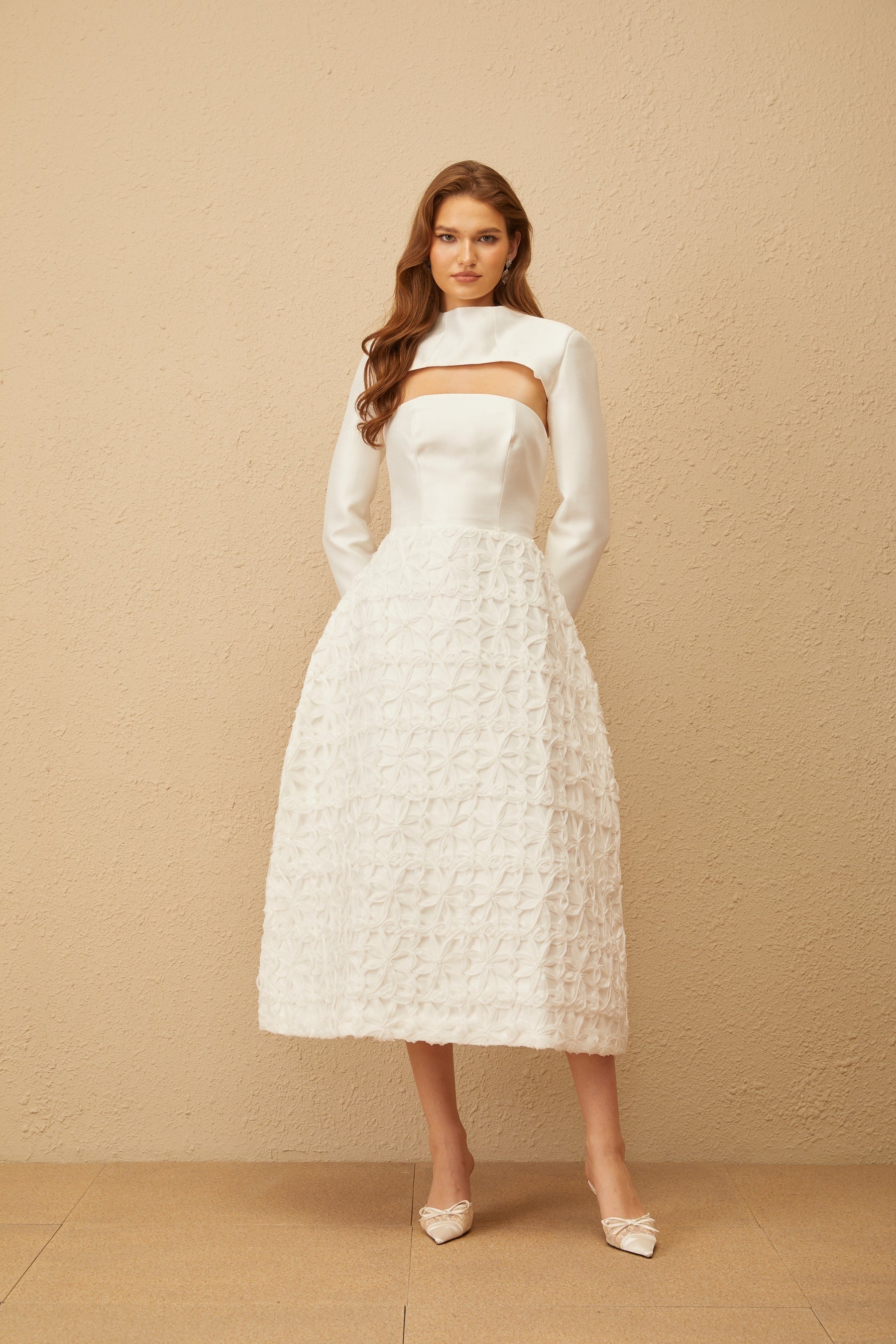 Dulcie White Floral Jacquard Shawl  Dress Set