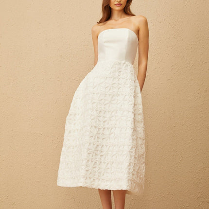 Dulcie White Floral Jacquard Shawl & Dress Set
