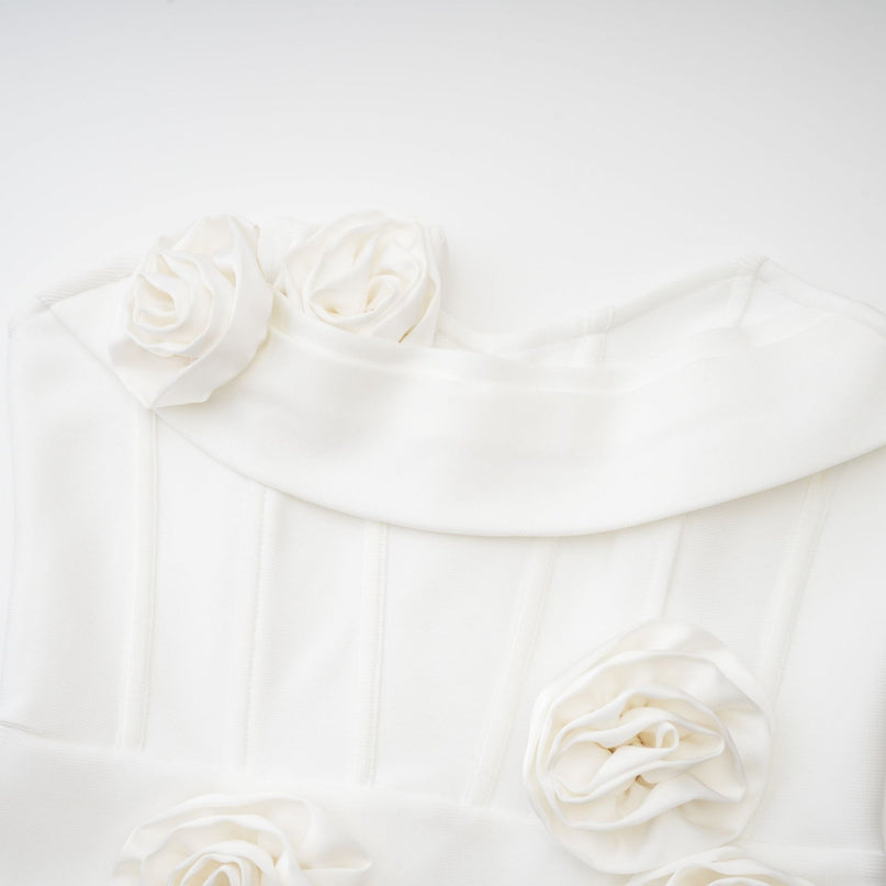 Elda White Sleeveless Floral Midi Dress