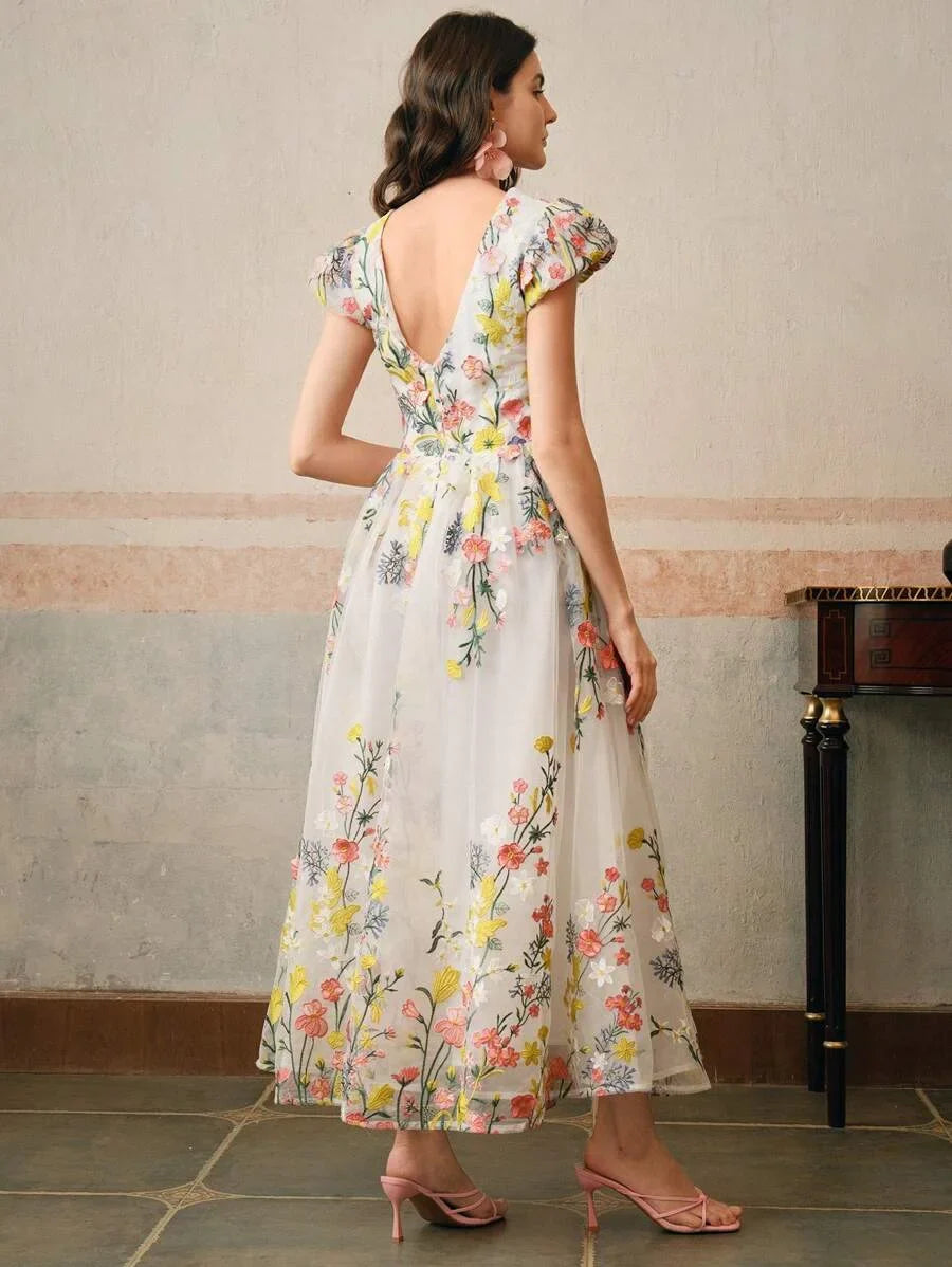 Elegant Floral Embroidered Dress Romantic Long Gown Summer New Years Outfit