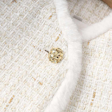 Elegant White Tweed Coat with Fur Trim and Gold Accents