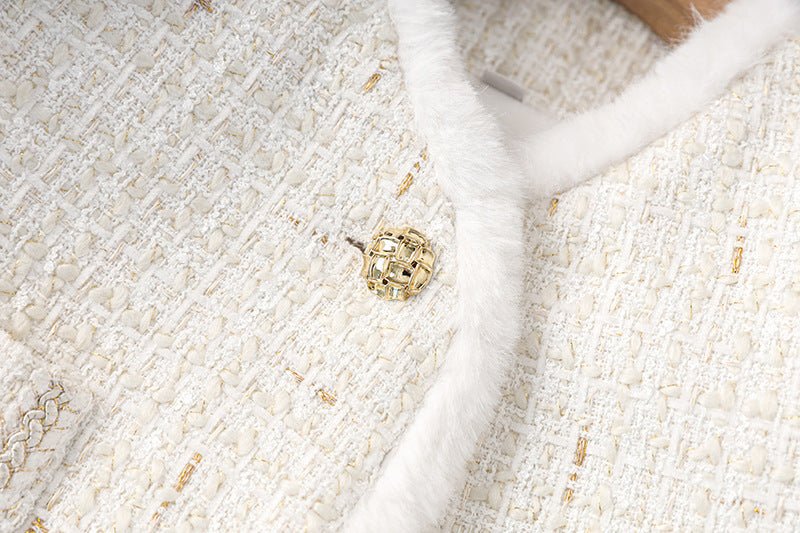 Elegant White Tweed Fur Trim Jacket with Gold Accents