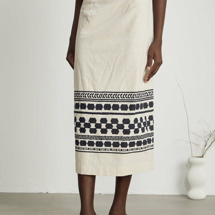 Elettra Neutrals Pattern Print Midi Dress in Luxurious Blend of Polyester and Spandex