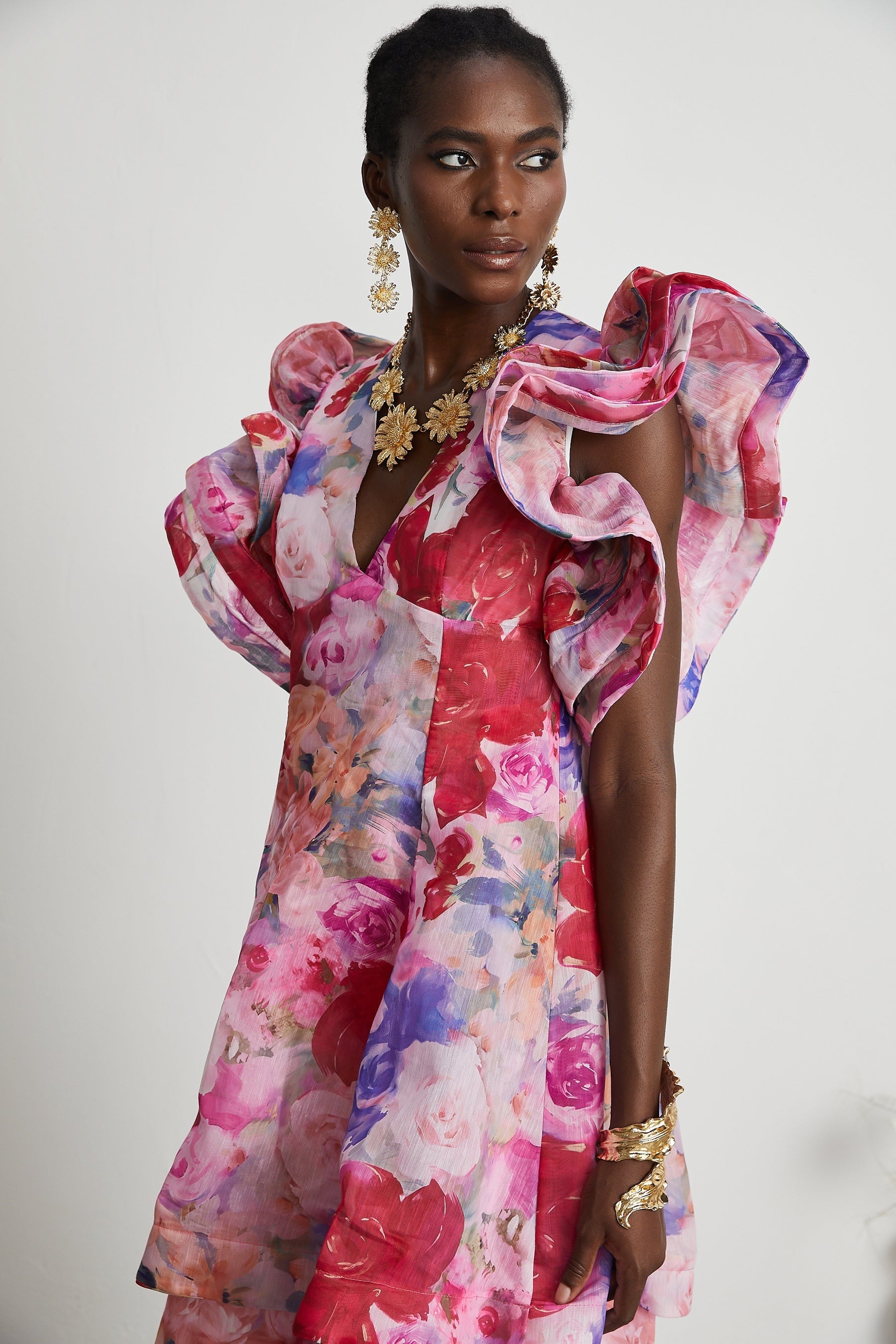 Élodie floralprint ruffled gown