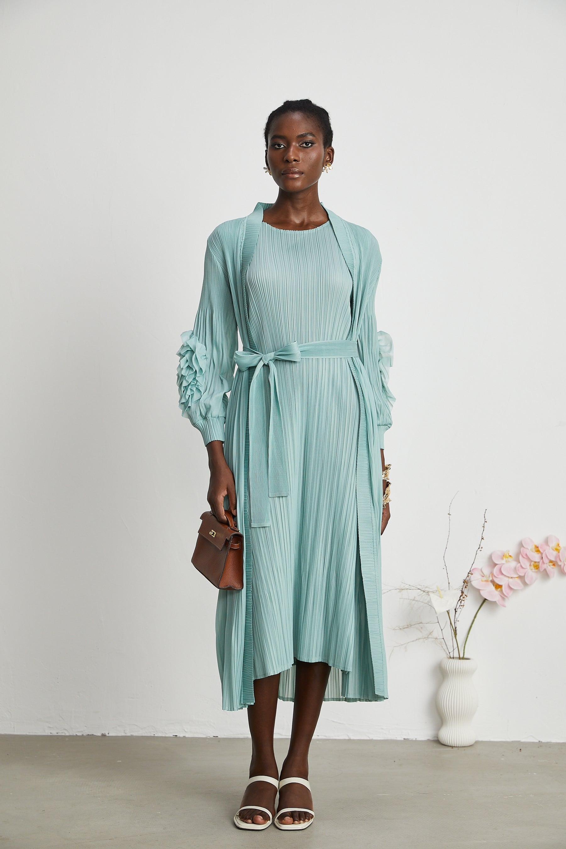 Éloïse fauxflower knitted dress  coat matching set