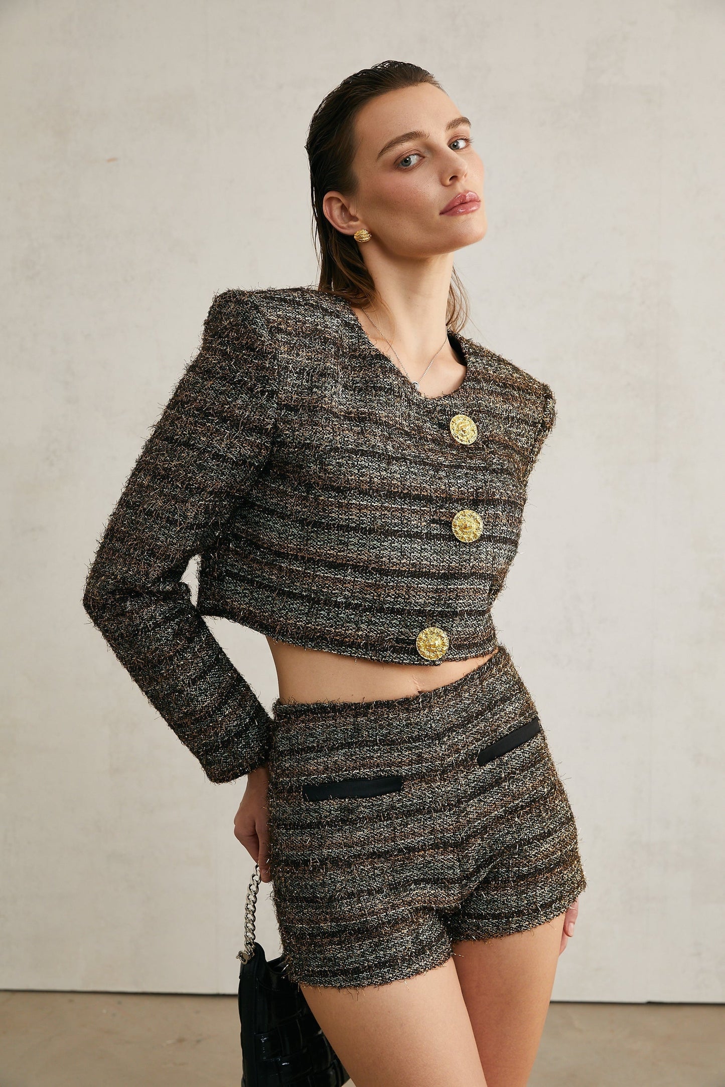 Éloïse tweed metallicthreading shorts