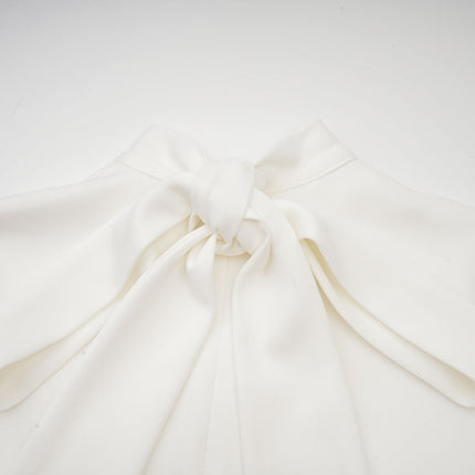 Éloïse White Floral Appliqué Sleeveless Maxi Dress