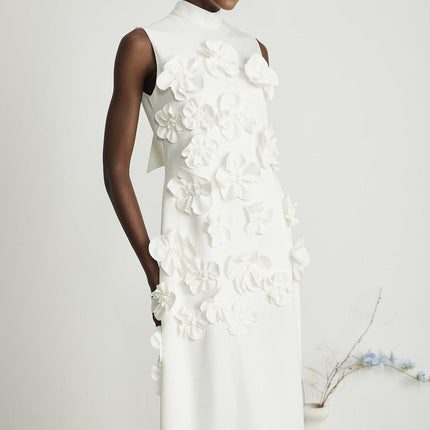 Éloïse White Floral Appliqué Sleeveless Maxi Dress