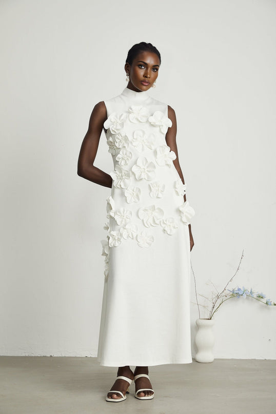 Éloïse White Floral Appliqué Sleeveless Maxi Dress