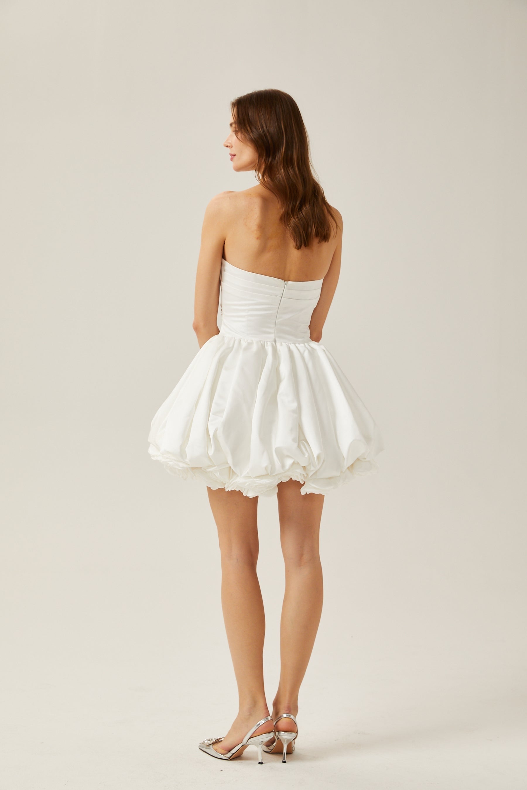 Émilie layereddesign petaldetail mini dress