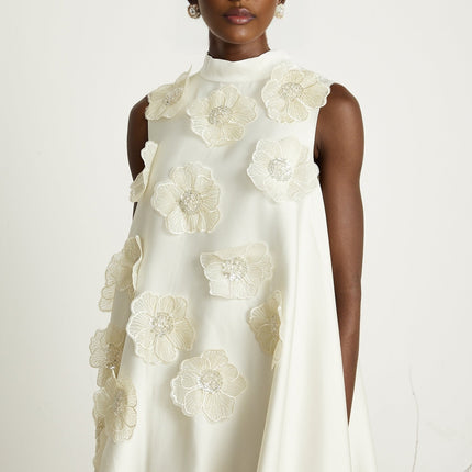 Émilie sleeveless floralapplique midi dress in White