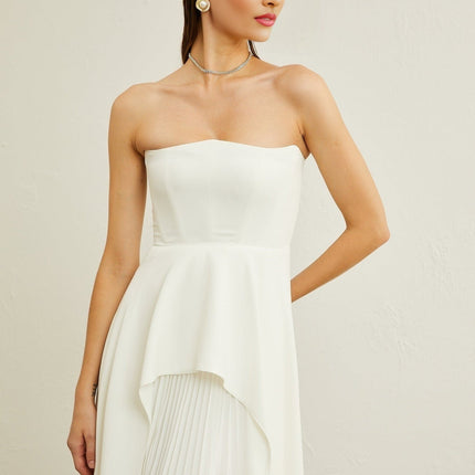 Enrica White Pleated Maxi Dress Elegant Sophisticated Graceful Ruffled Trim Sleeveless Luxurious Blend Polyamide Elastane Glamorous Chic Soirée Statement Impeccable Taste