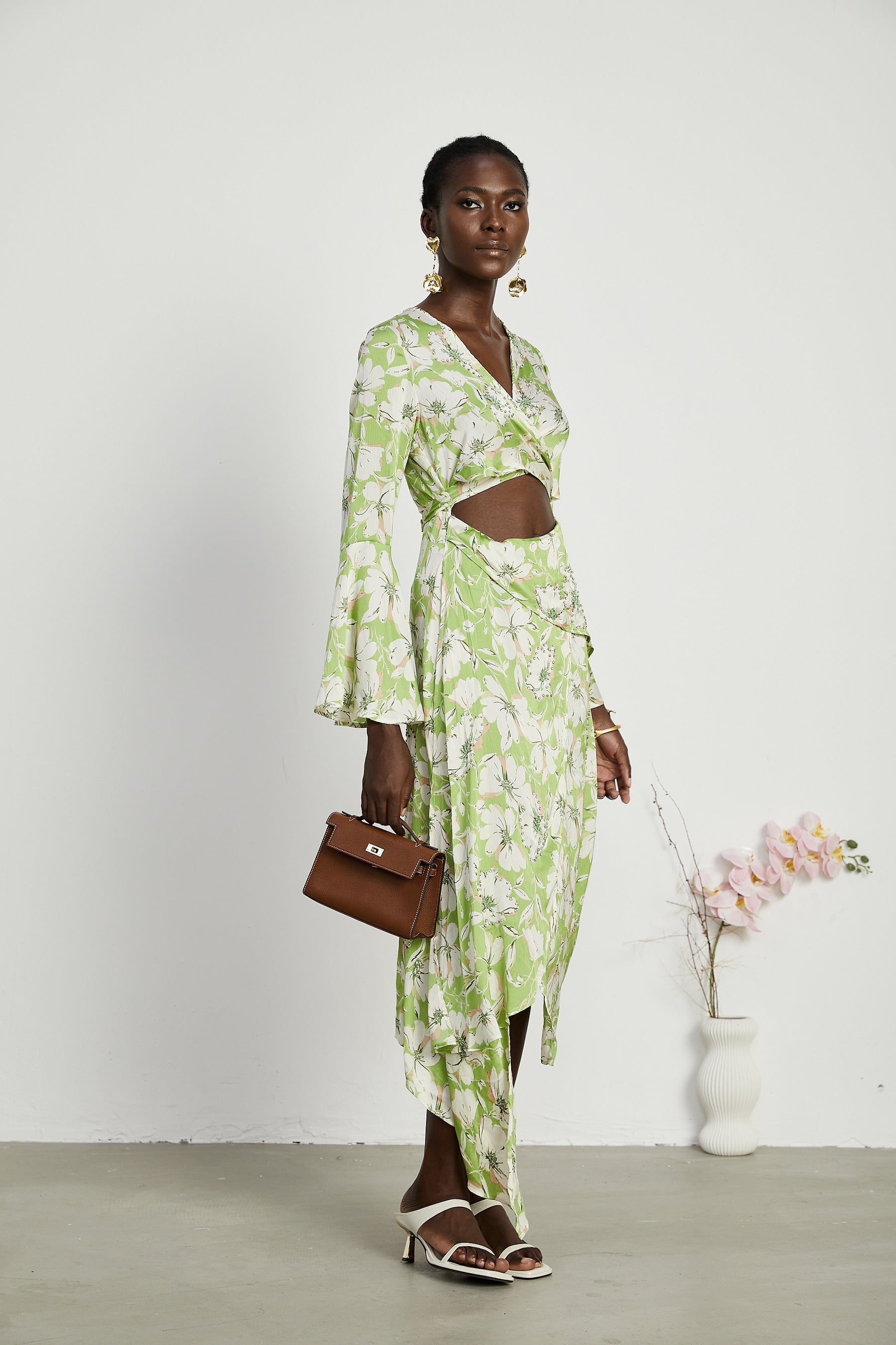 Éva floralprint crystalembellished midi dress