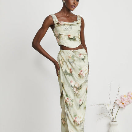 Fabiola Neutrals Floral Sleeveless Midi Dress in 59% Acetate and 41% Elastane