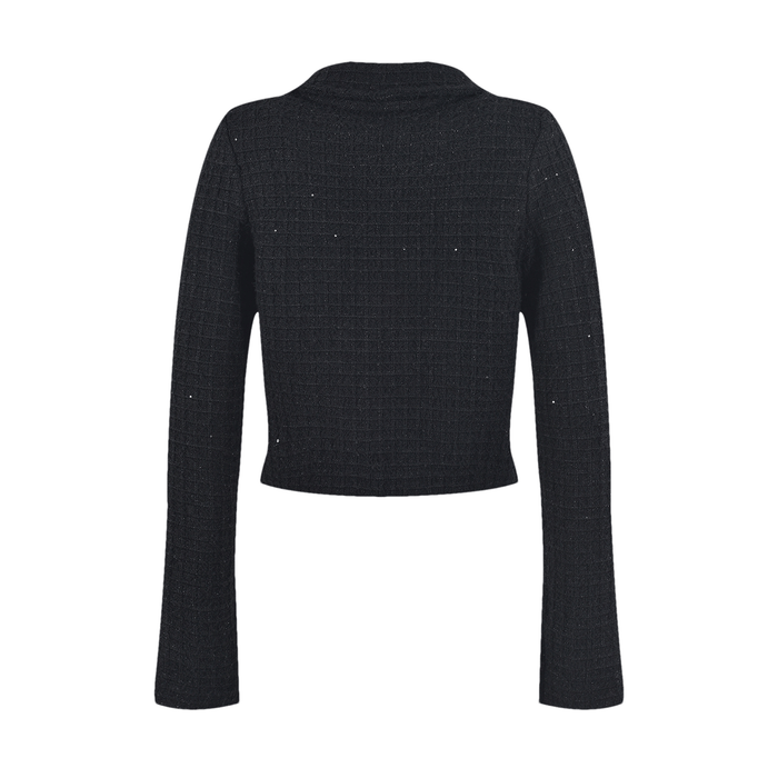 Chic black skirt with stylish pleated edge waffleknit detailing and mixture of 80% highquality polyester and 20% soft cotton