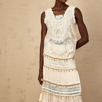 Gemmina White Floral Embroidered Cropped Top