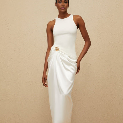 Giovannella White Midi Dress with Decorative Buckle and Ruched Detailing