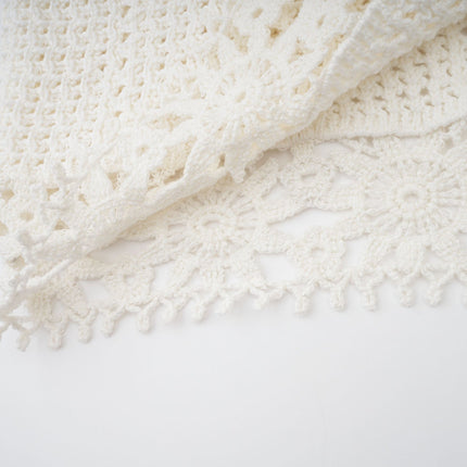 Gisèle White Floral Appliqué Crochet Knit Two-Piece Top and Shorts Set