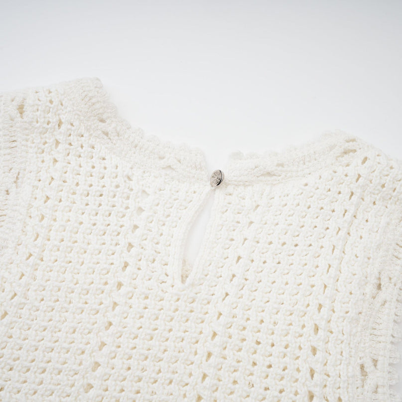 Gisèle White Floral Appliqué Crochet Knit Two-Piece Top and Shorts Set