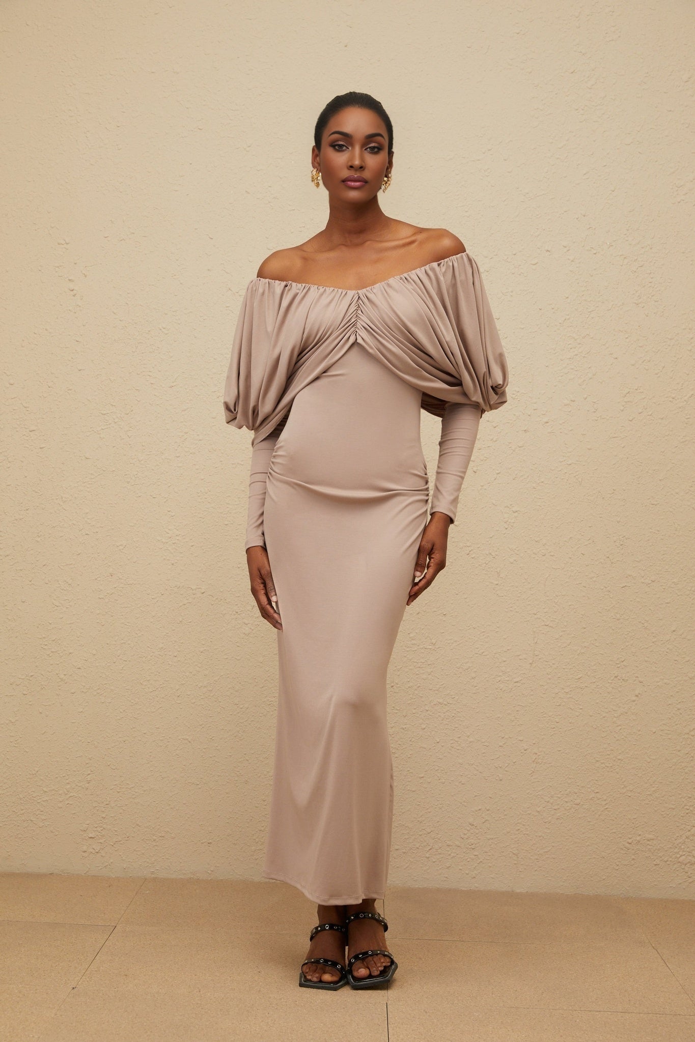 Grey V-Neck Long Sleeve Shift Dress with Ruched Detailing