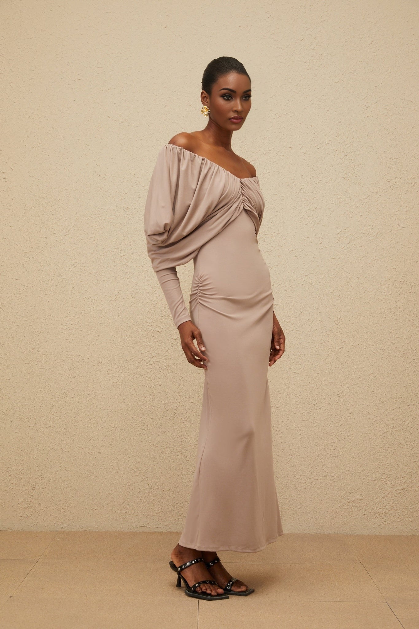 Grey V-neck long sleeve shift dress with ruched detailing and rear slit