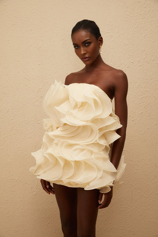 Helena Mini Dress in Cream White with 3D-Petal Detailing