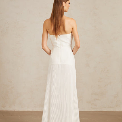 Helena White Off-Shoulder Tulle Panel Maxi Gown in White