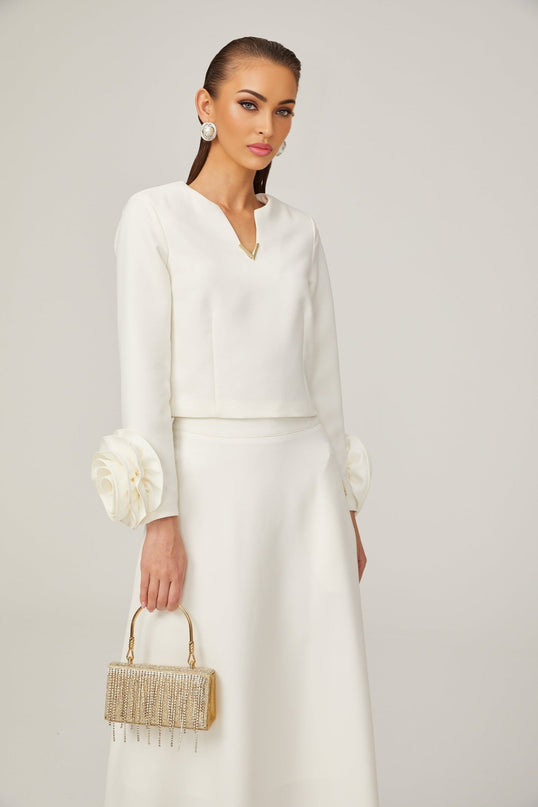 Hilaire white 3dpetal top  skirt matching set