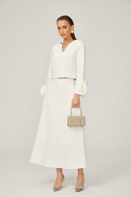 Hilaire white 3dpetal top  skirt matching set