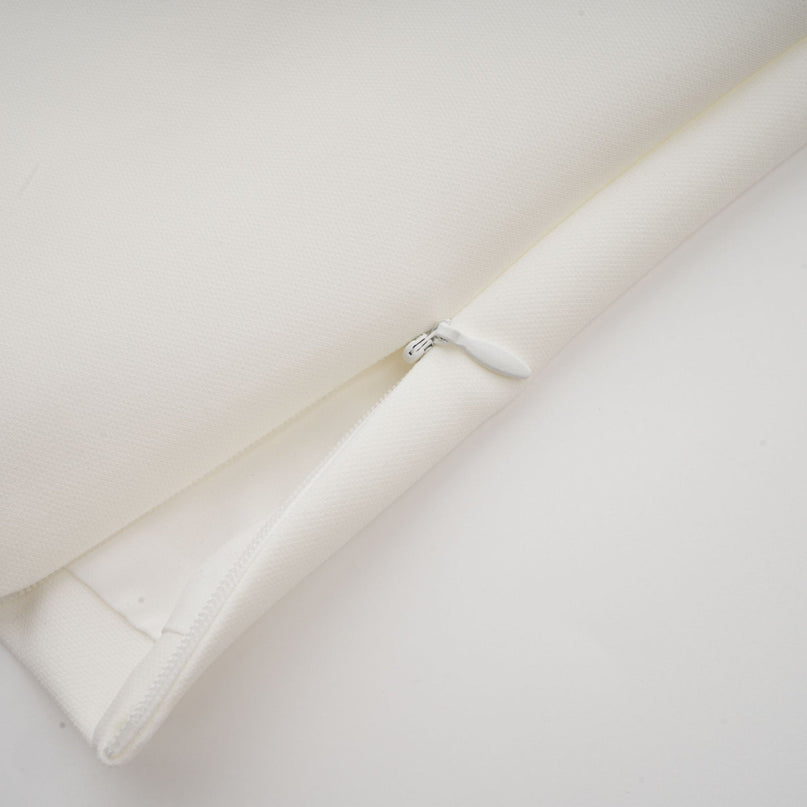 Hilaire white 3dpetal top  skirt matching set