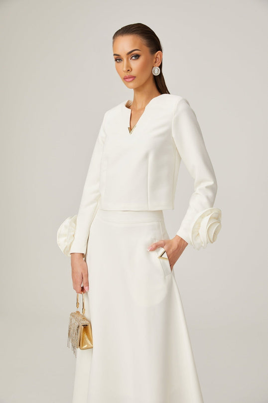 Hilaire white 3dpetal top  skirt matching set