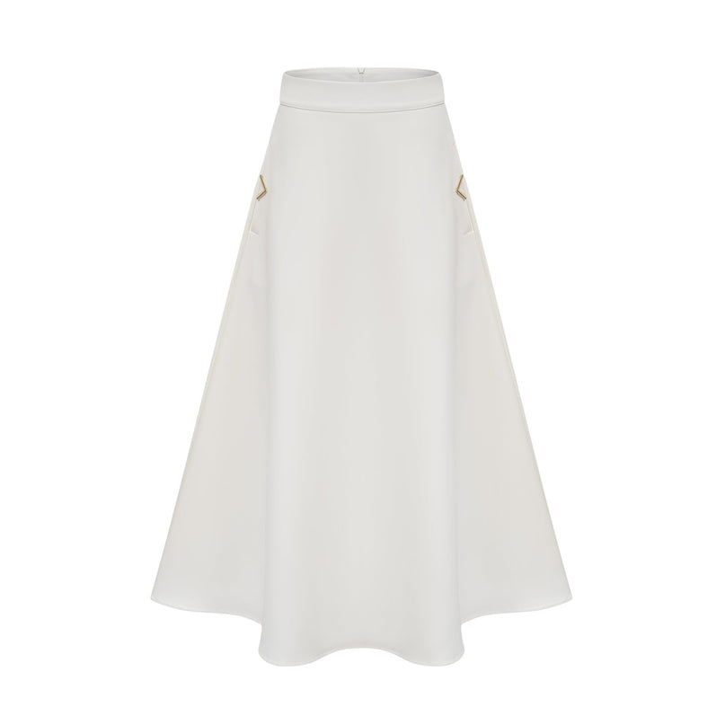 Hilaire white 3dpetal top  skirt matching set